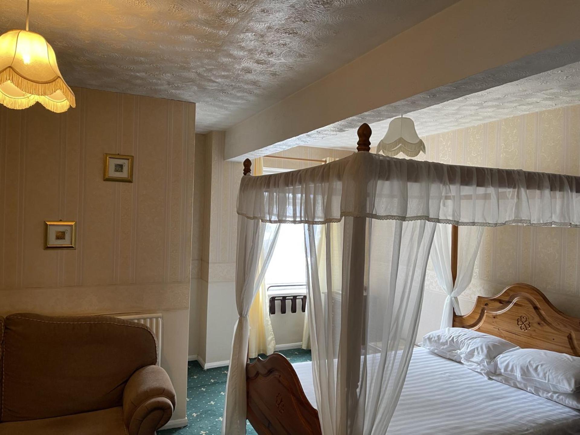 Moorville Hall Hotel Stoke-on-Trent Экстерьер фото